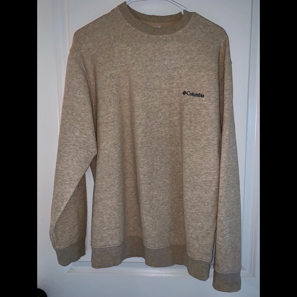 Columbia tan sweatshirt